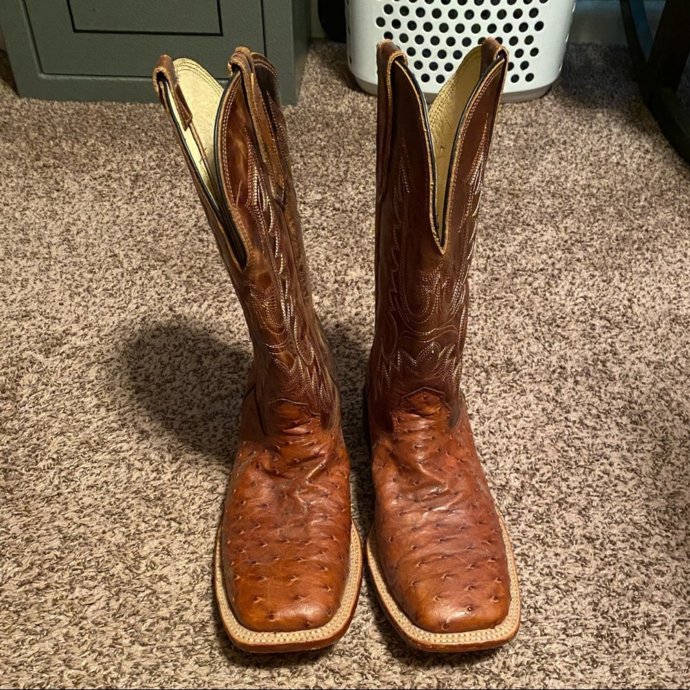 Cavender’s Full Quill Ostrich Exotic Men’s Boots